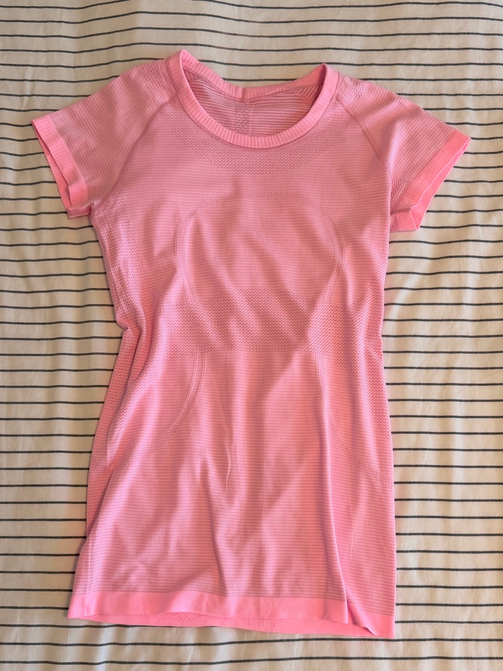 lululemon Swiftly Tech Short-Sleeve Shirt 2.0 - Pink